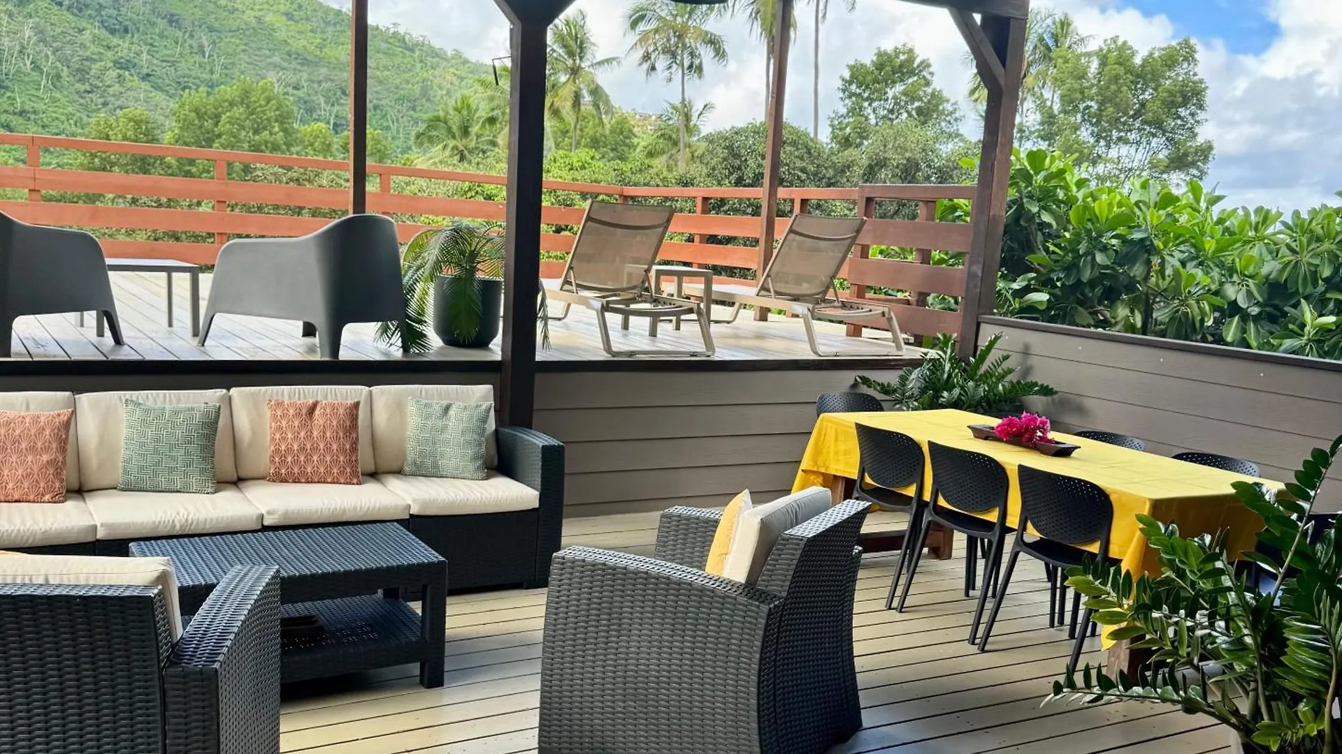 Inake Lodge Atuona